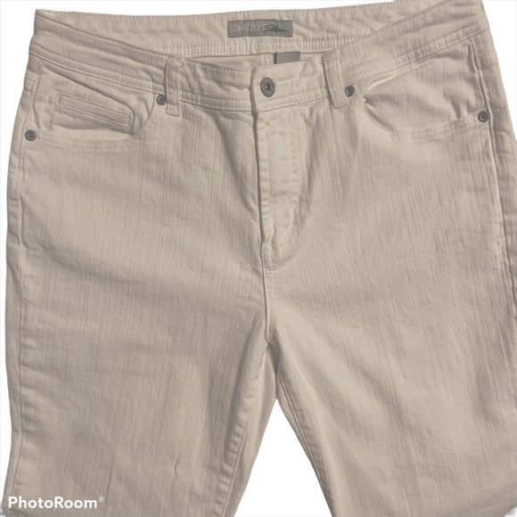 Chico's Platinum white jeans 1.5 short 10 - Picture 2 of 10